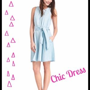 GAP Fit and Flare Dress👗